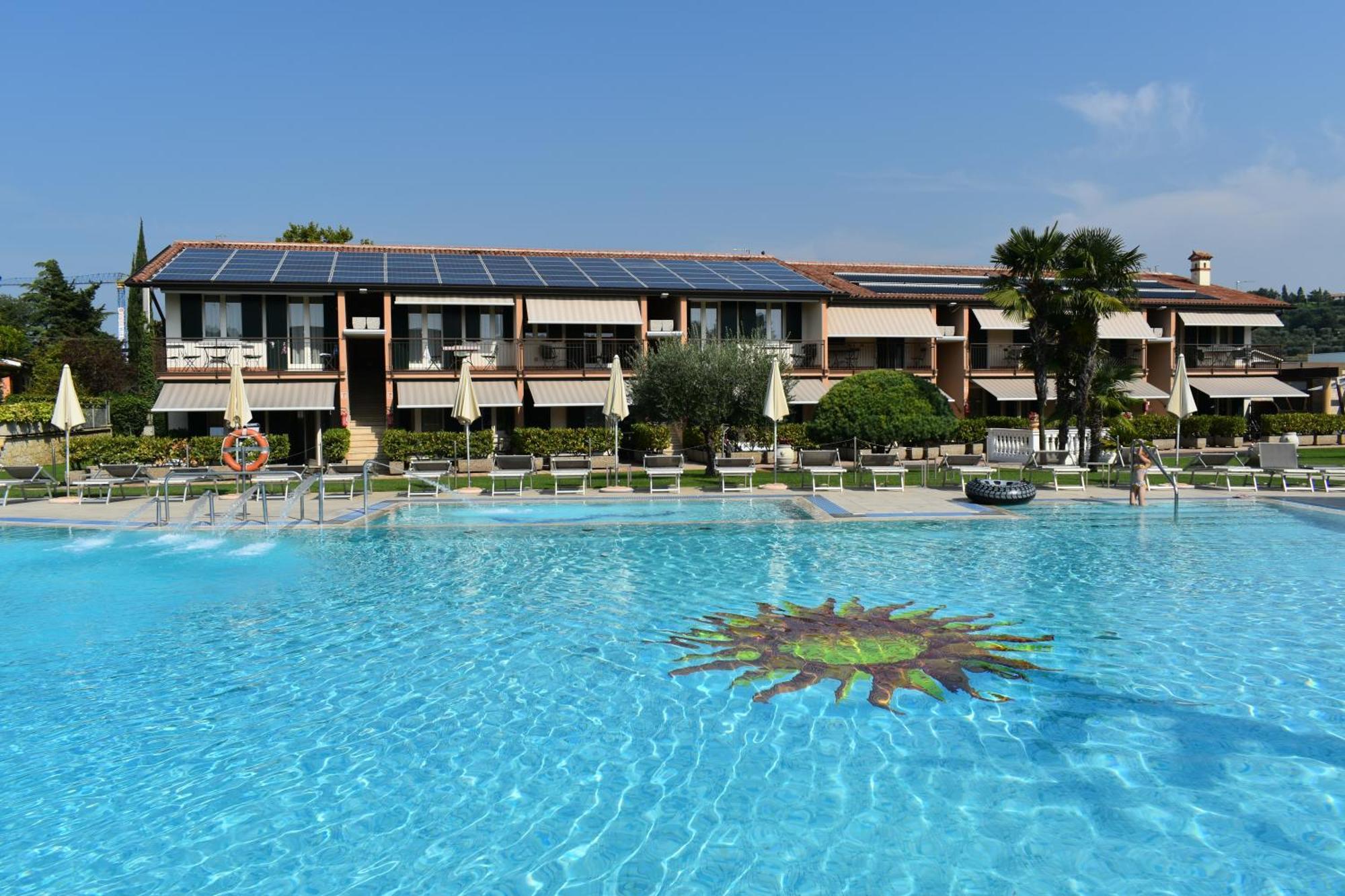 Residence La Margherita Лацизе Екстериор снимка