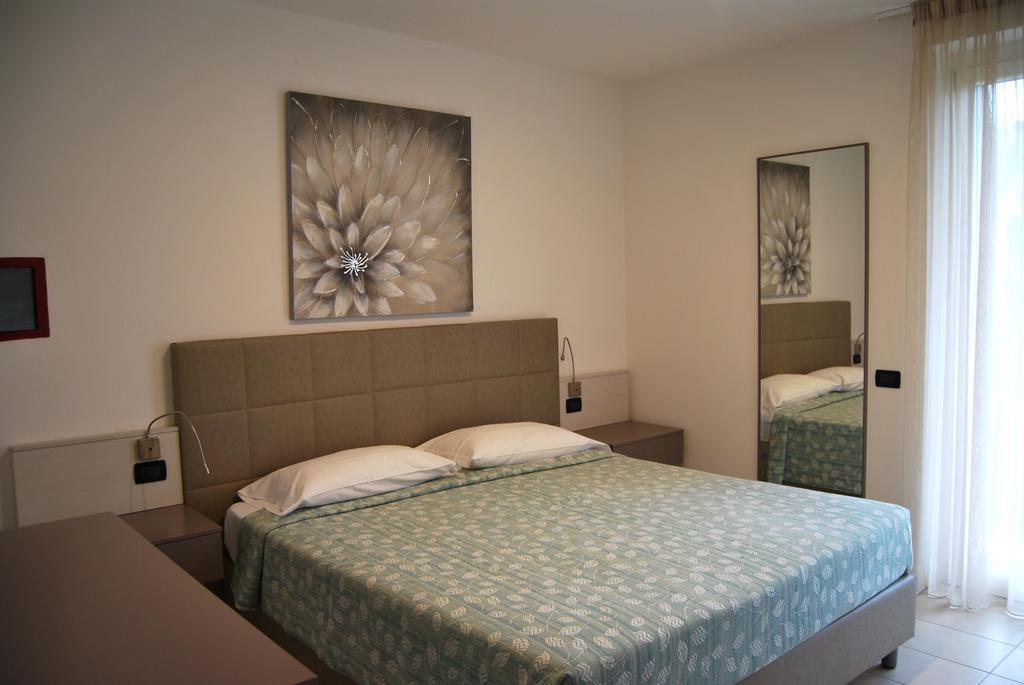 Residence La Margherita Лацизе Екстериор снимка